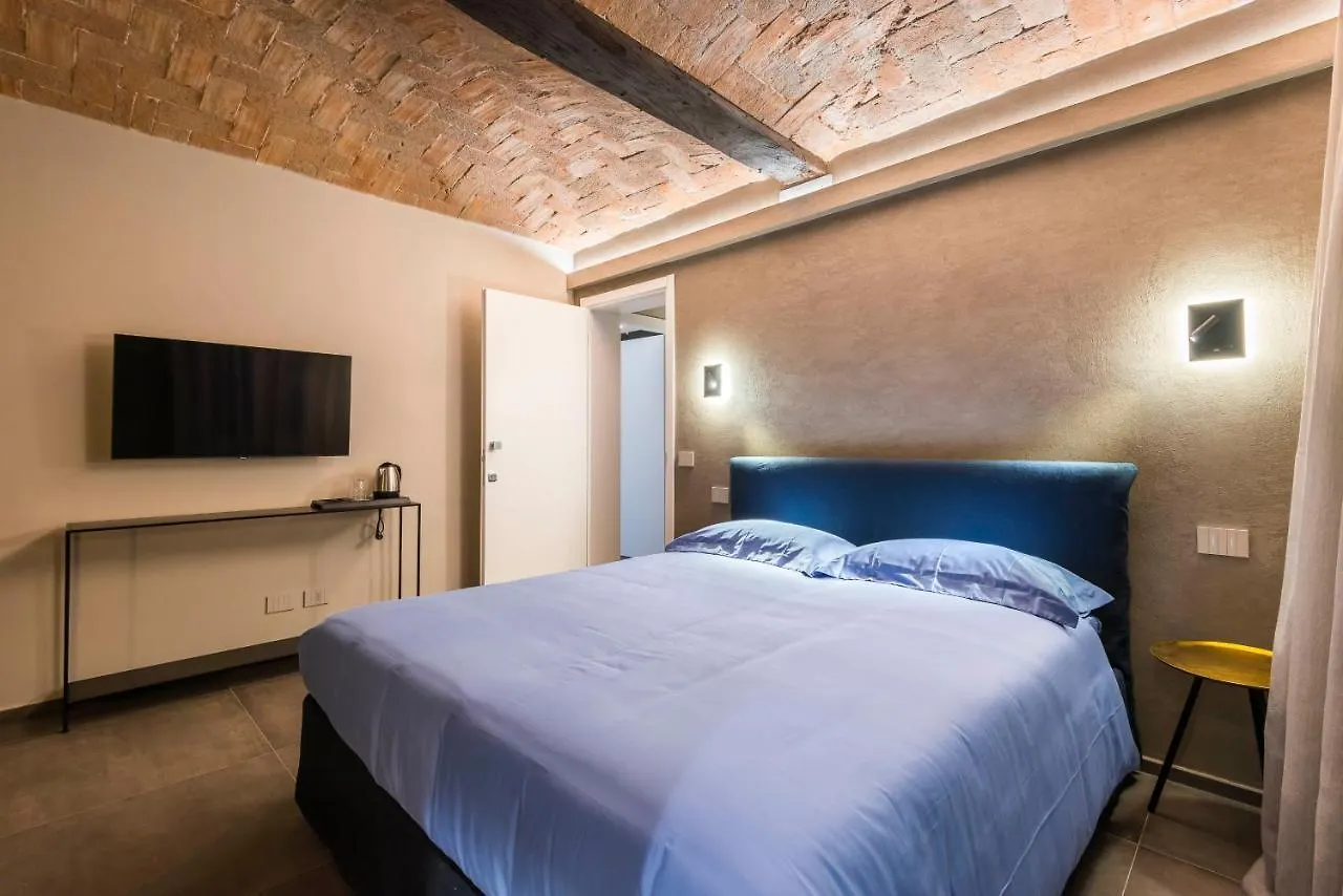 Apartamento Torre 13 Módena Italia