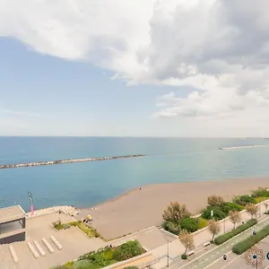 https://profumo-di-mare-bari.barihotels.org